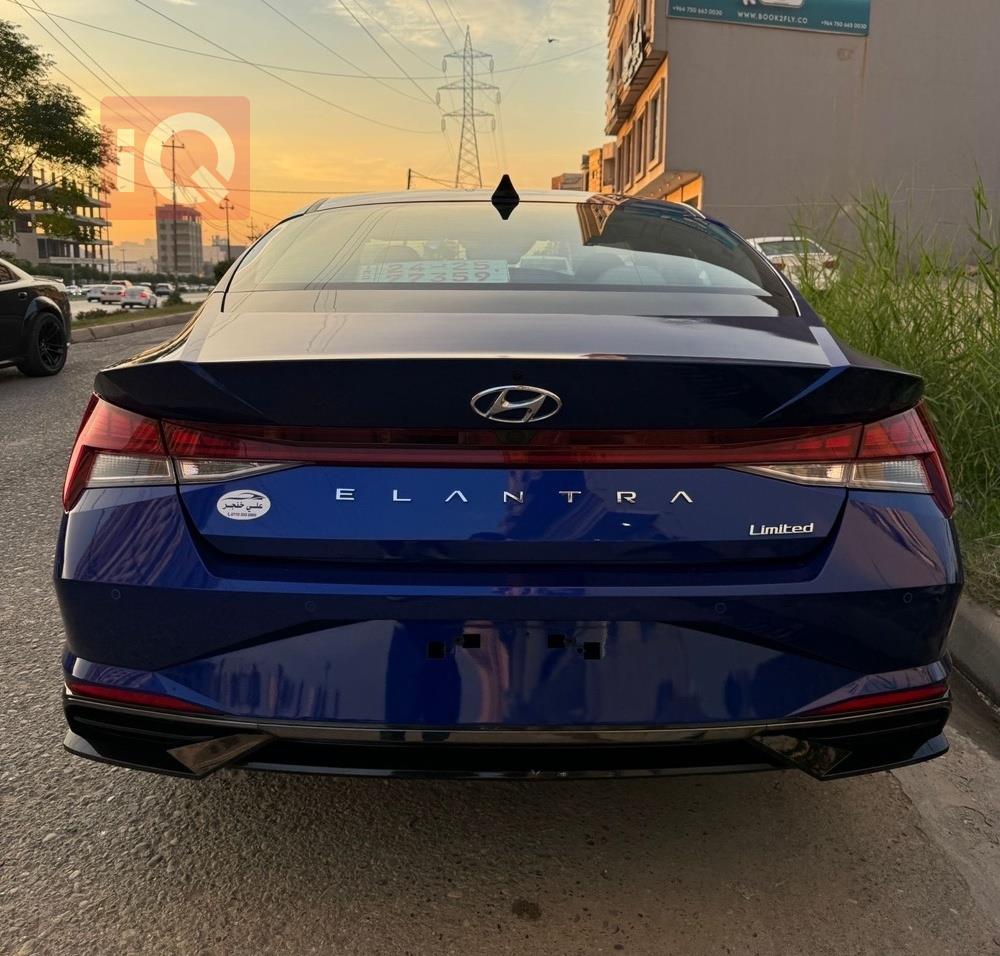 هیوندای ئەلەنترا